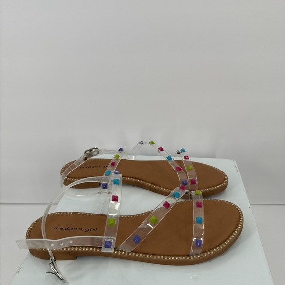 Madden Girl Colorful Plastic Studs Sandals Size 5 NEW - Picture 1 of 3